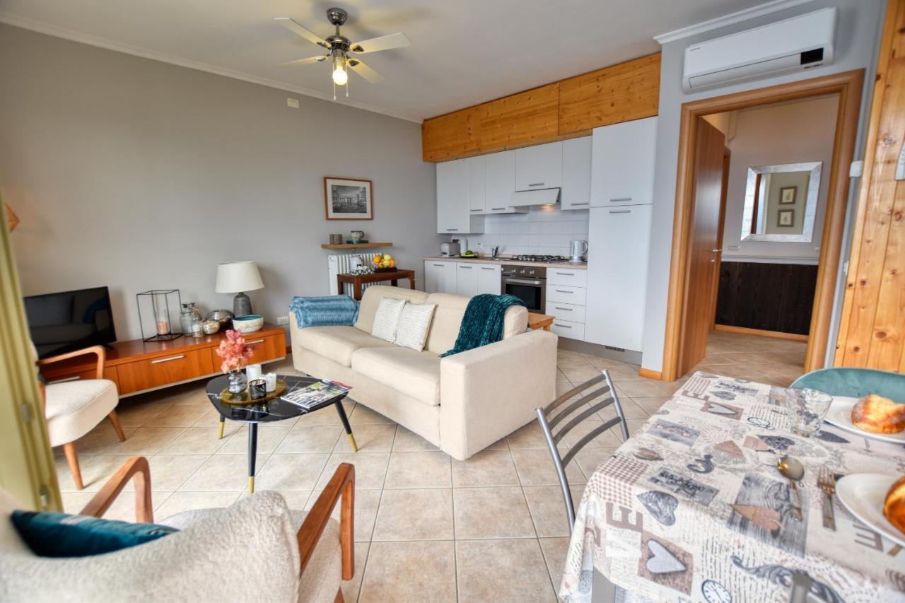 Varenna Apartment Perledo Bagian luar foto
