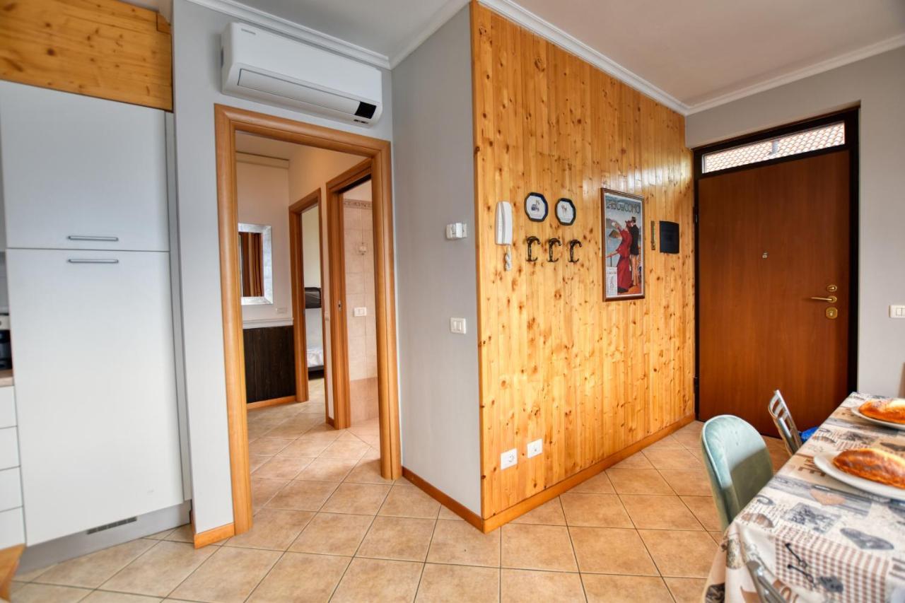 Varenna Apartment Perledo Bagian luar foto